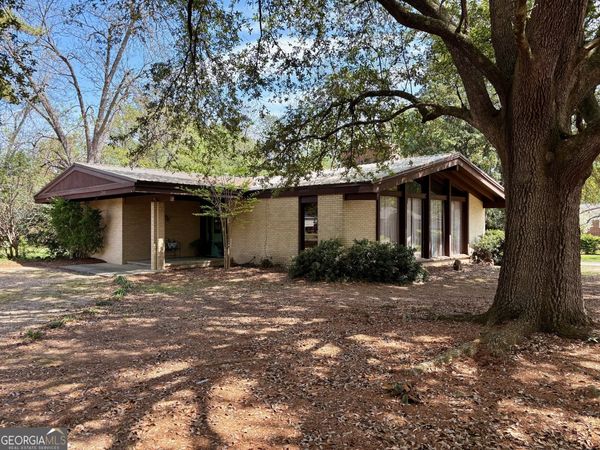 700 Forrest Drive, Fort Valley, GA 31030