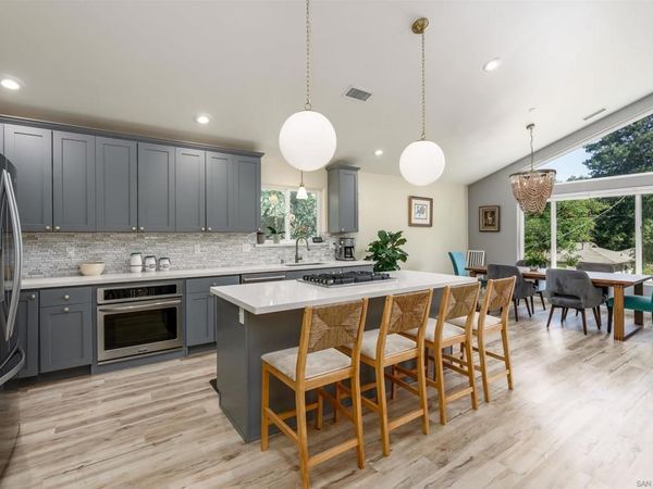 718 Walnut Ave, Ukiah, CA 95482