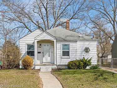 774 Gardendale Street, Ferndale, MI 48220