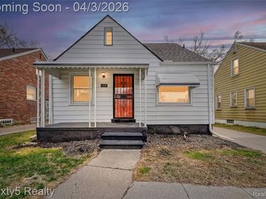 17228 Stout Street, Detroit, MI 48219