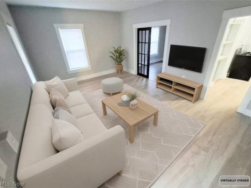 530 Rosemont Court NW, Canton, OH 44708 Photo 2