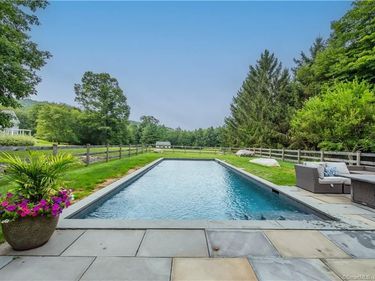 39 Cemetery Hill, Cornwall, CT 06796