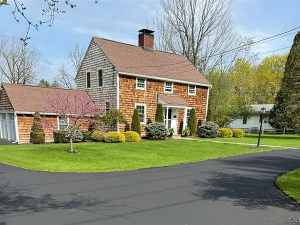 2868 Oneida Street , Sauquoit, NY 13456