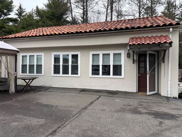 158 Horse Shoe, Mill Neck, NY 11765