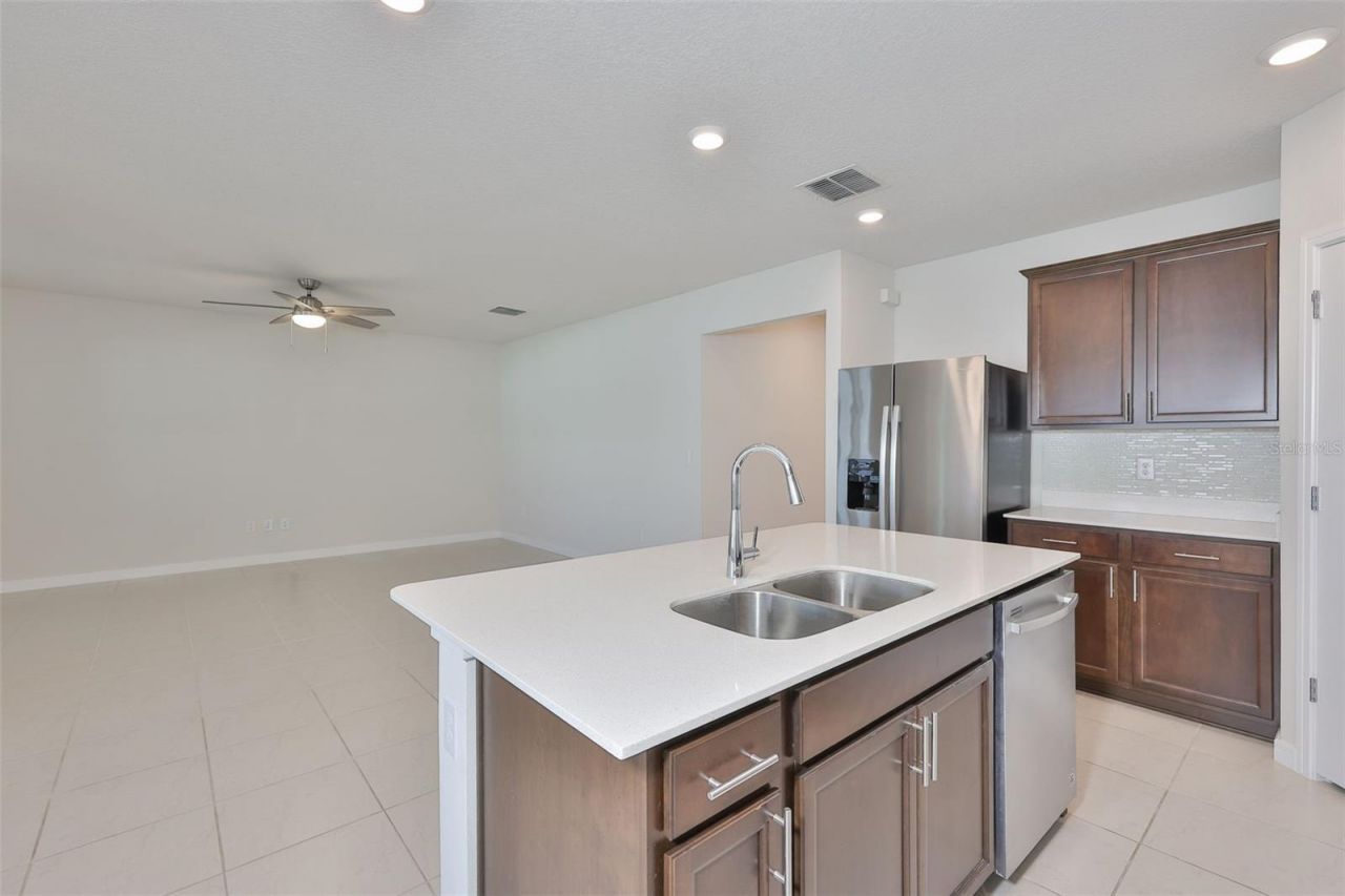 1002 Tidal Rock Avenue , Ruskin, FL 33570 Photo