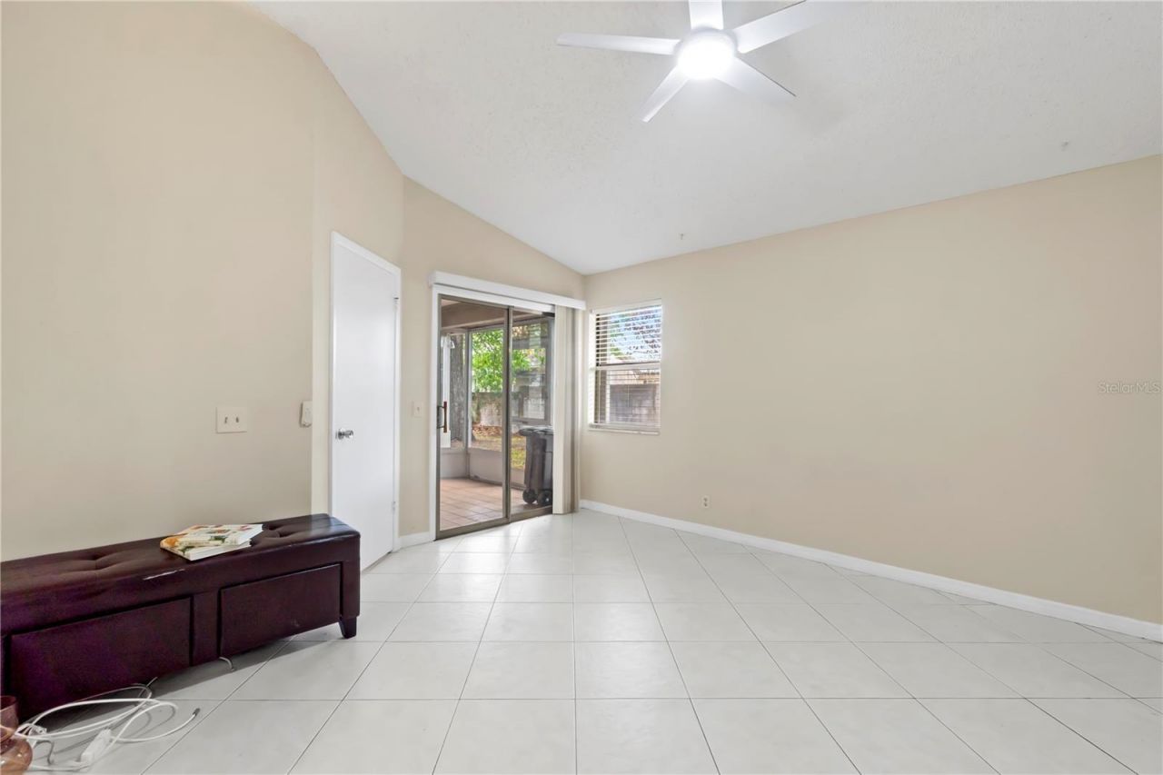623 Red Oak Circle, Unit 121, Altamonte Springs, FL 32701 Photo