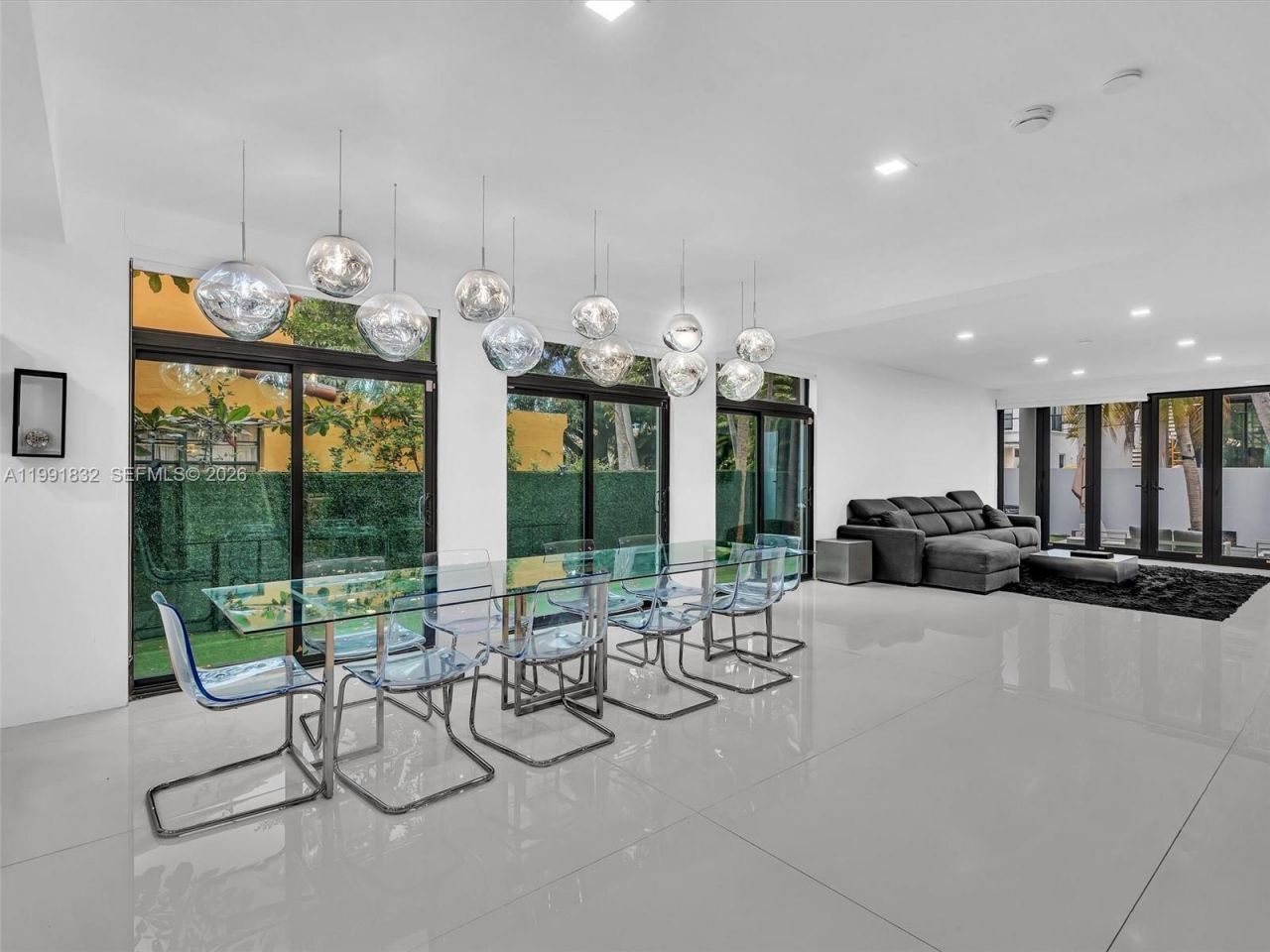 3010 Alton Rd , Miami Beach, FL 33140 Photo