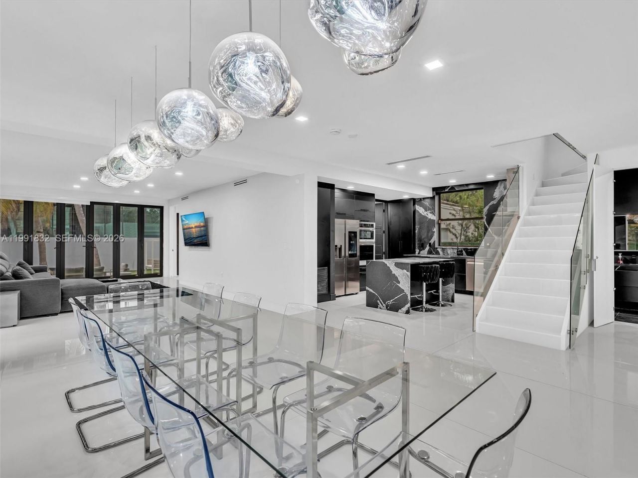 3010 Alton Rd , Miami Beach, FL 33140 Photo