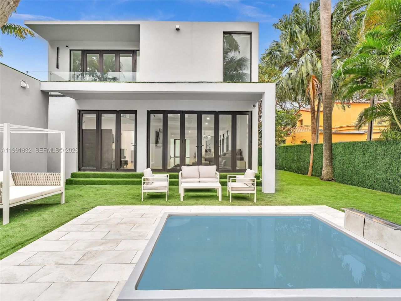 3010 Alton Rd , Miami Beach, FL 33140 Photo