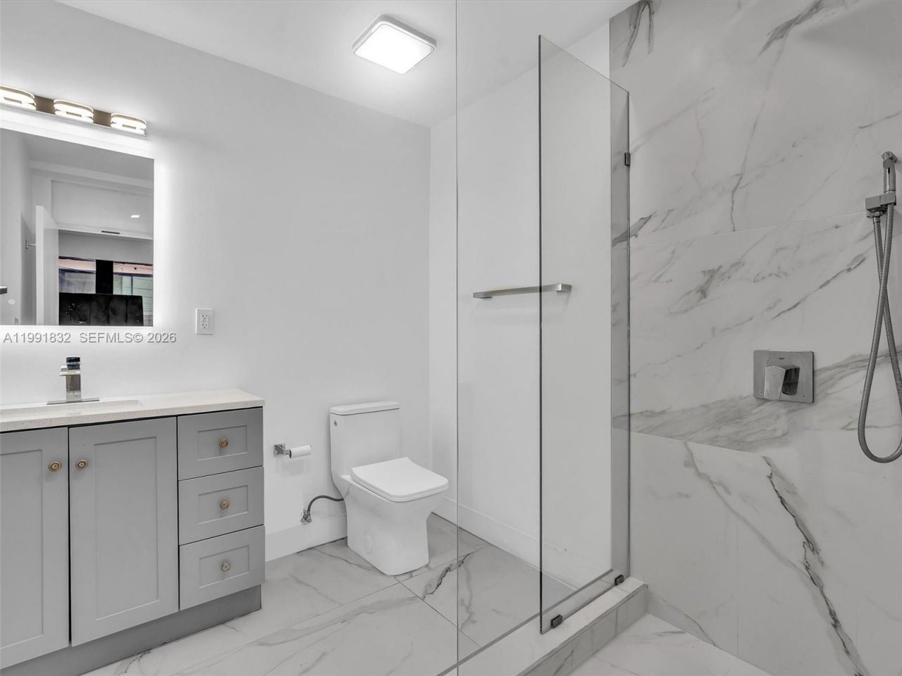 3010 Alton Rd , Miami Beach, FL 33140 Photo