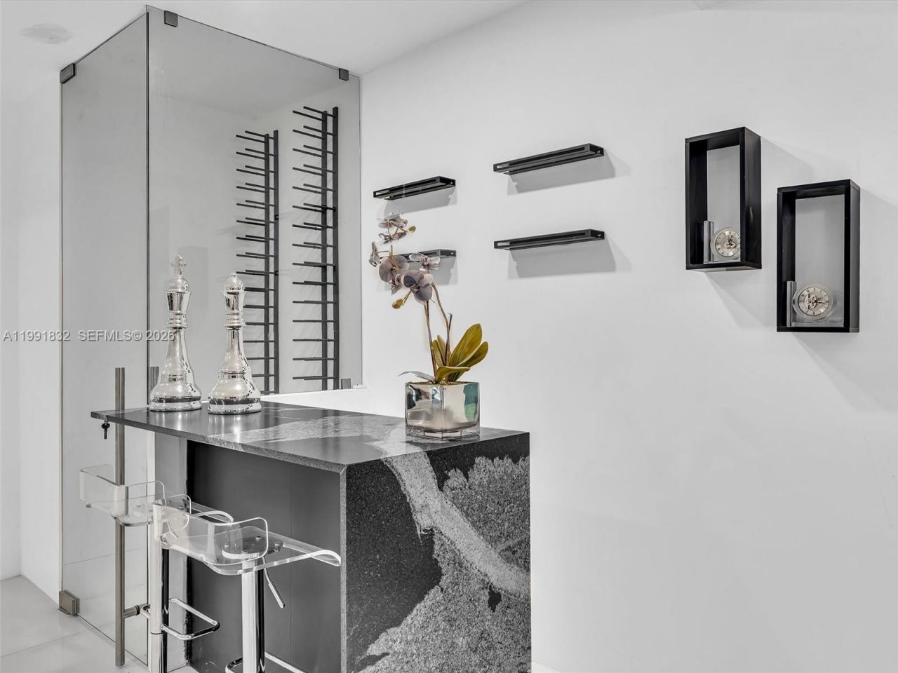 3010 Alton Rd , Miami Beach, FL 33140 Photo