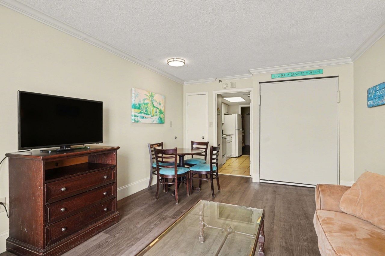 201 S Ocean Blvd. Photo 6