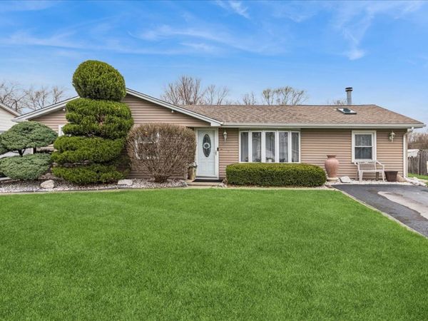 19216 John Kirkham Drive, Romeoville, IL 60446