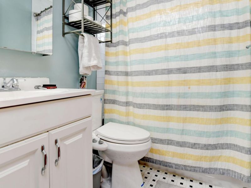 1870 Northwest Boulevard , Unit 10D, Columbus, OH 43212 Photo 18