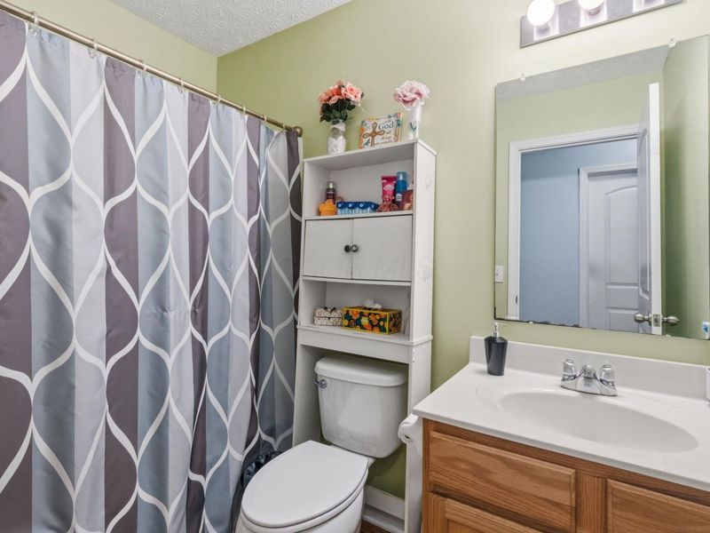 222 Dowler Drive, South Bloomfield, OH 43103 Photo 16