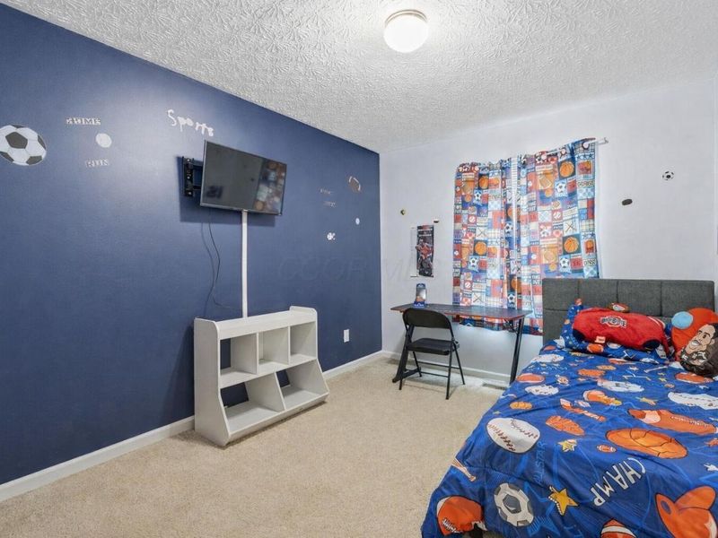 222 Dowler Drive, South Bloomfield, OH 43103 Photo 18