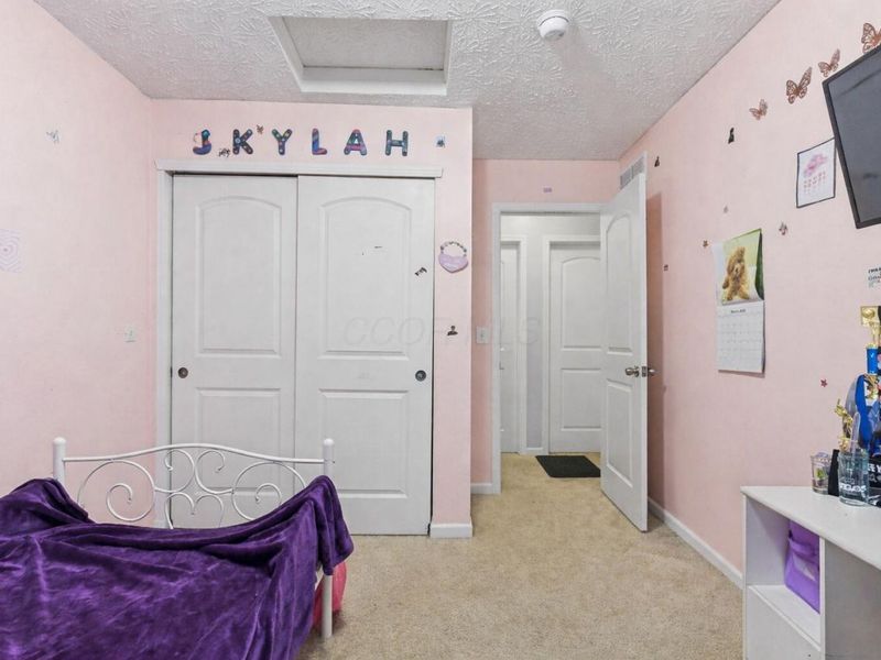 222 Dowler Drive, South Bloomfield, OH 43103 Photo 19