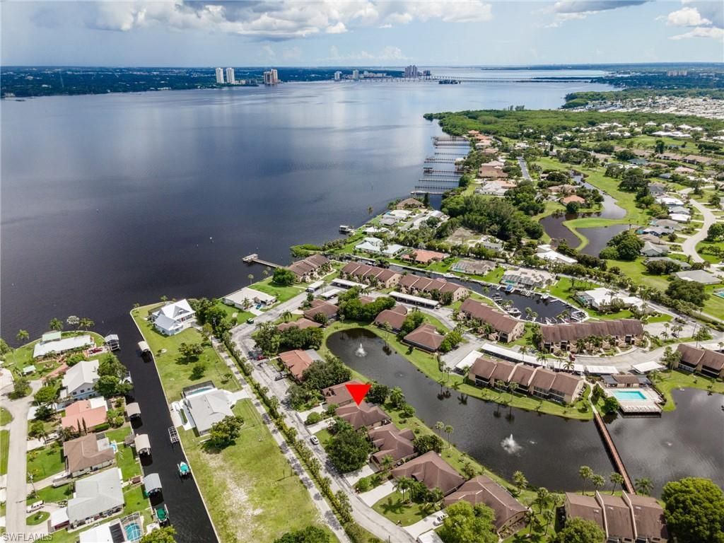 15472 Admiralty Cir , Unit 1, North Fort Myers, FL 33917 Photo