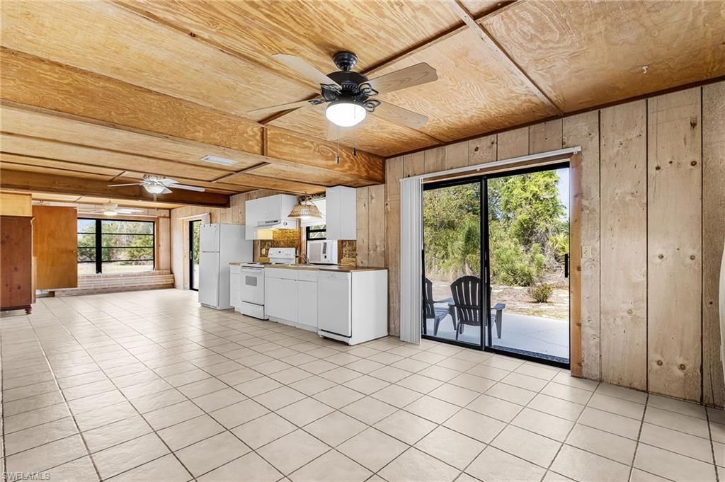 8677 Whispering Pines Dr , Saint James City, FL 33956 Photo