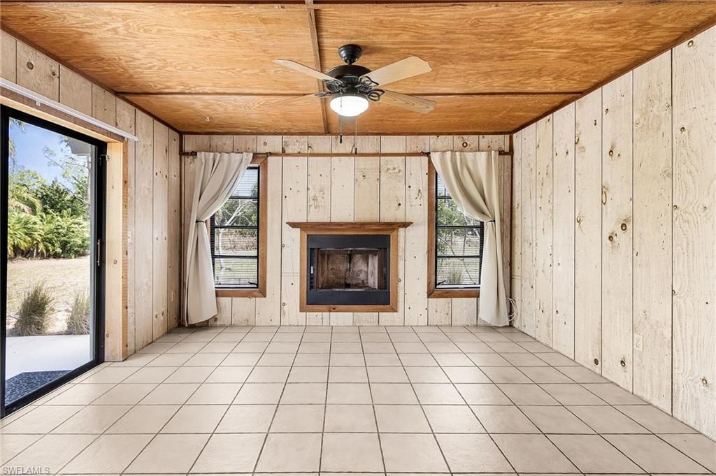 8677 Whispering Pines Dr , Saint James City, FL 33956 Photo