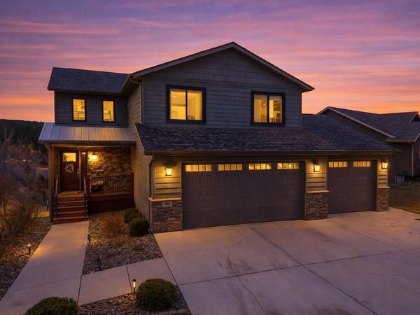 6015 Nugget Gulch Road, Rapid City, SD 57702