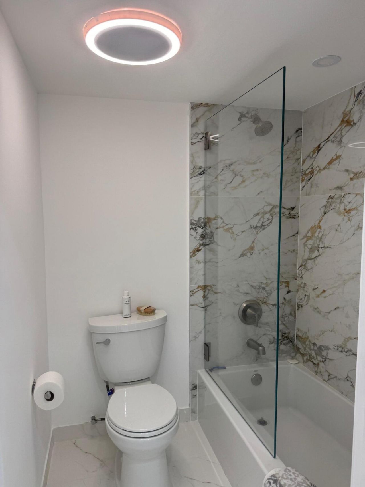 20515 E Country Club Drive, Unit 1442, Miami, FL 33180 Photo