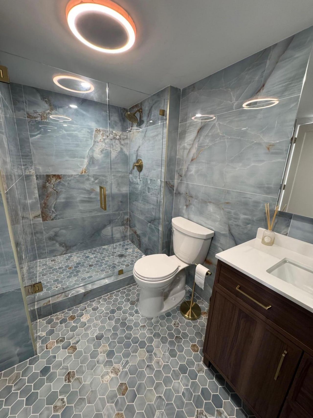 20515 E Country Club Drive, Unit 1442, Miami, FL 33180 Photo