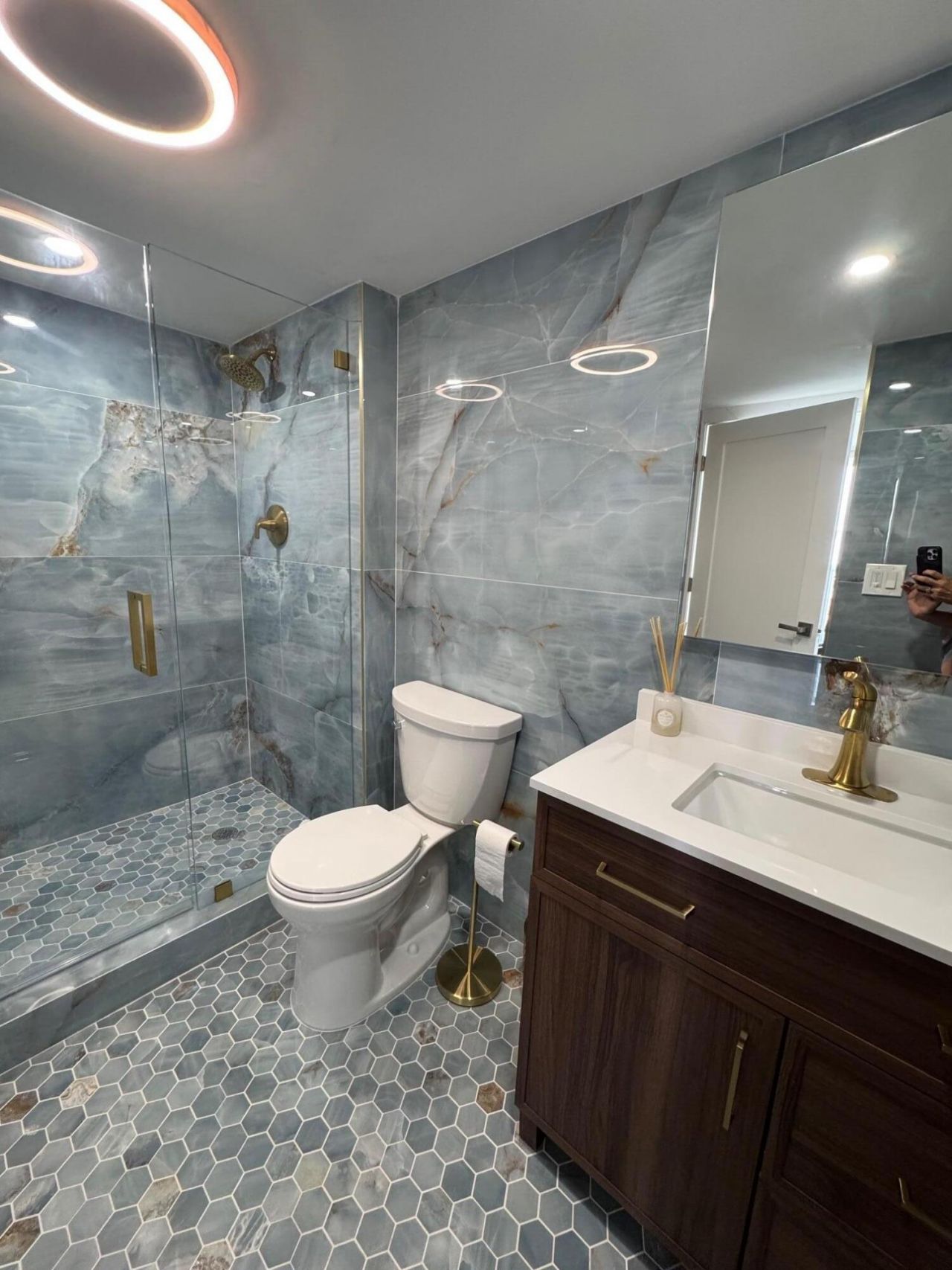 20515 E Country Club Drive, Unit 1442, Miami, FL 33180 Photo