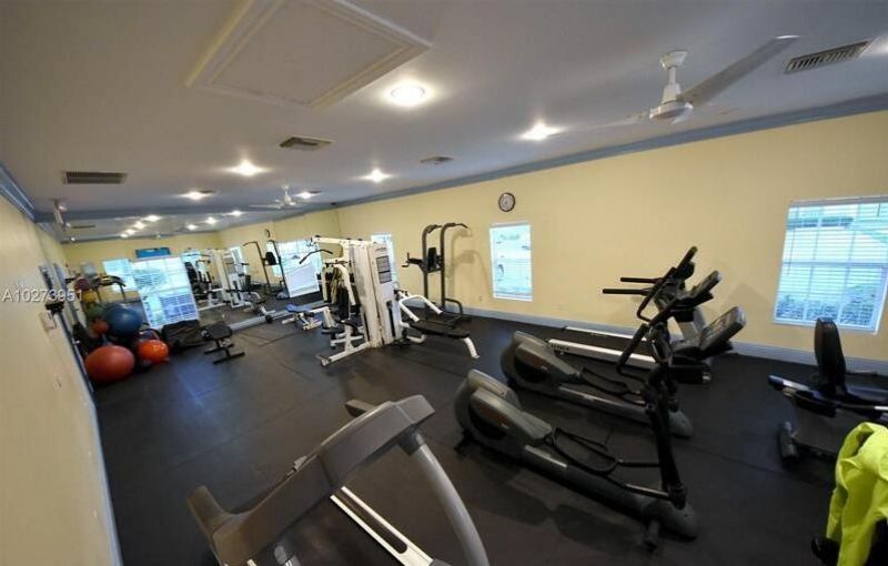 6521 Bay Club Drive, Unit 4, Fort Lauderdale, FL 33308 Photo