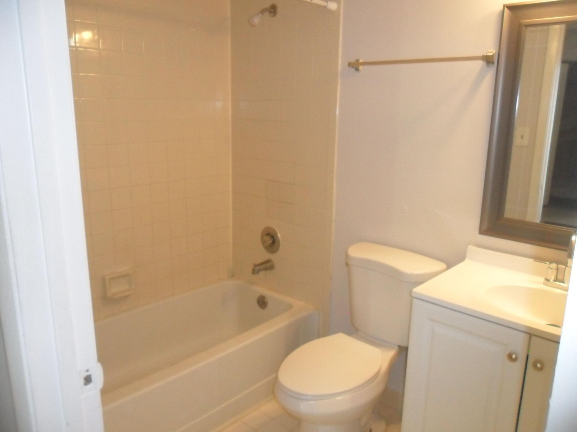 410 Meadows Circle, Unit 410, Boynton Beach, FL 33436 Photo