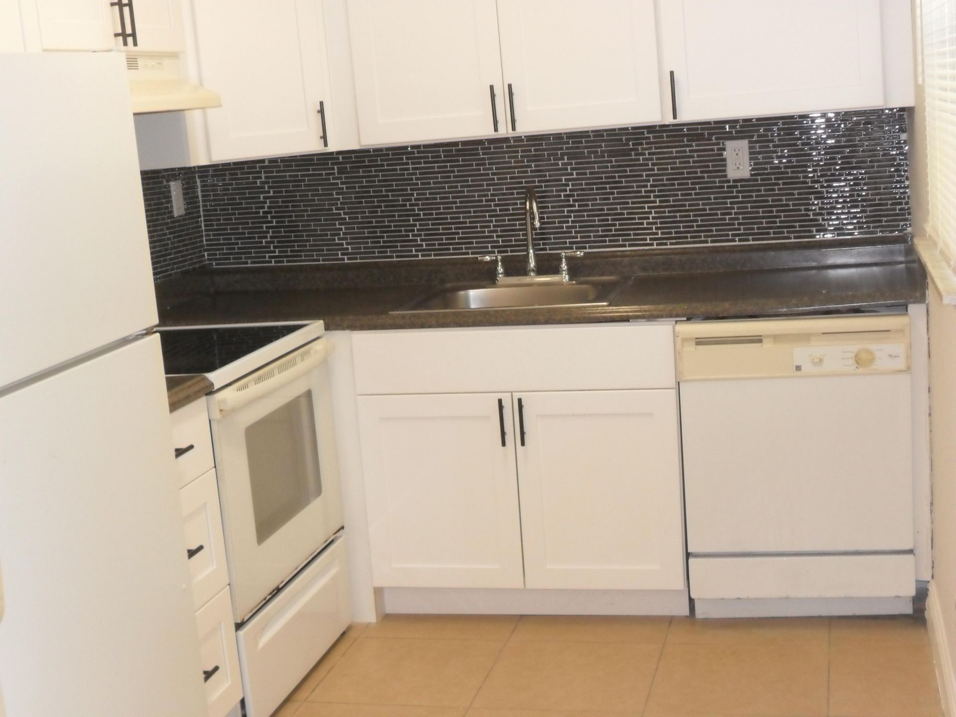 410 Meadows Circle, Unit 410, Boynton Beach, FL 33436 Photo