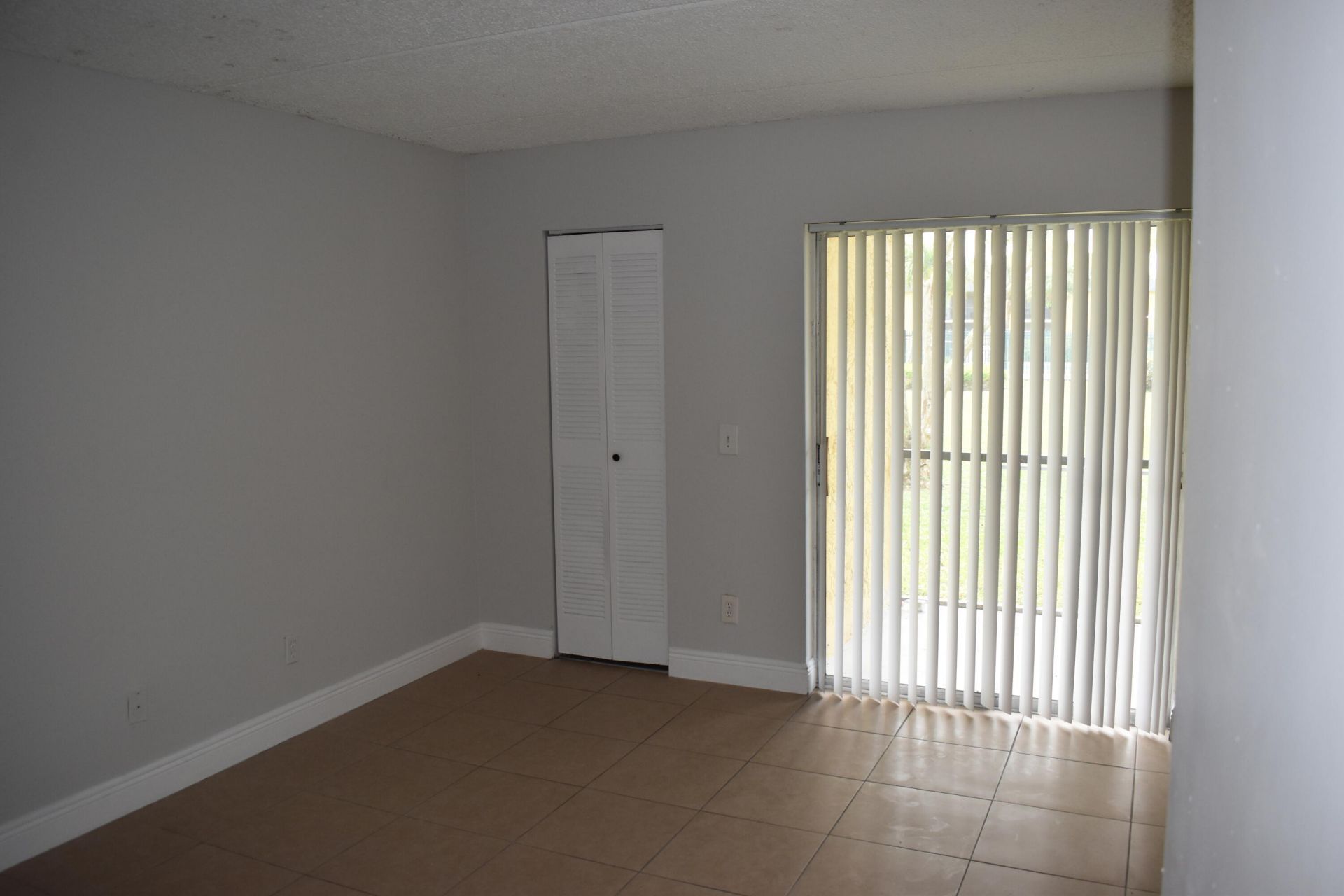 410 Meadows Circle, Unit 410, Boynton Beach, FL 33436 Photo