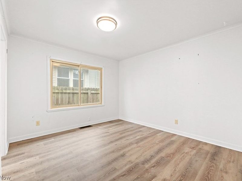 1073 Parkside Drive, Alliance, OH 44601 Photo 11