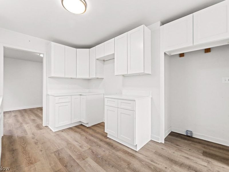 1073 Parkside Drive, Alliance, OH 44601 Photo 3