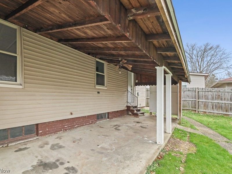 1073 Parkside Drive, Alliance, OH 44601 Photo 36