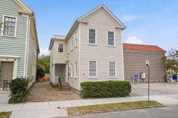 97 Smith Street photo 4