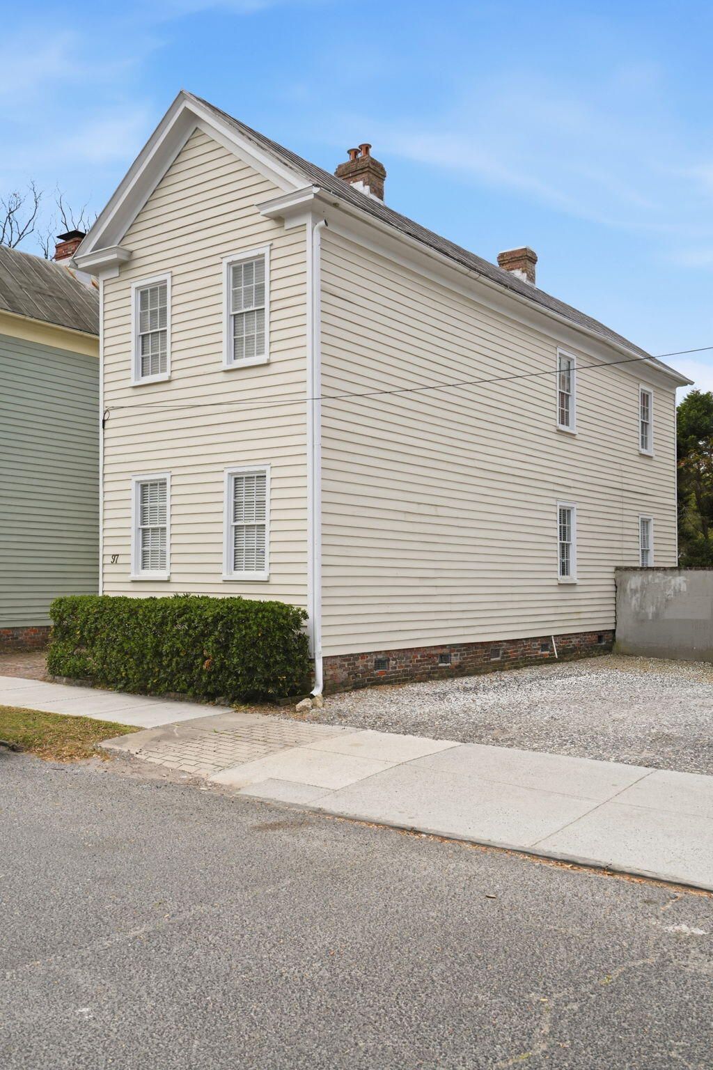 97 Smith Street Photo 27