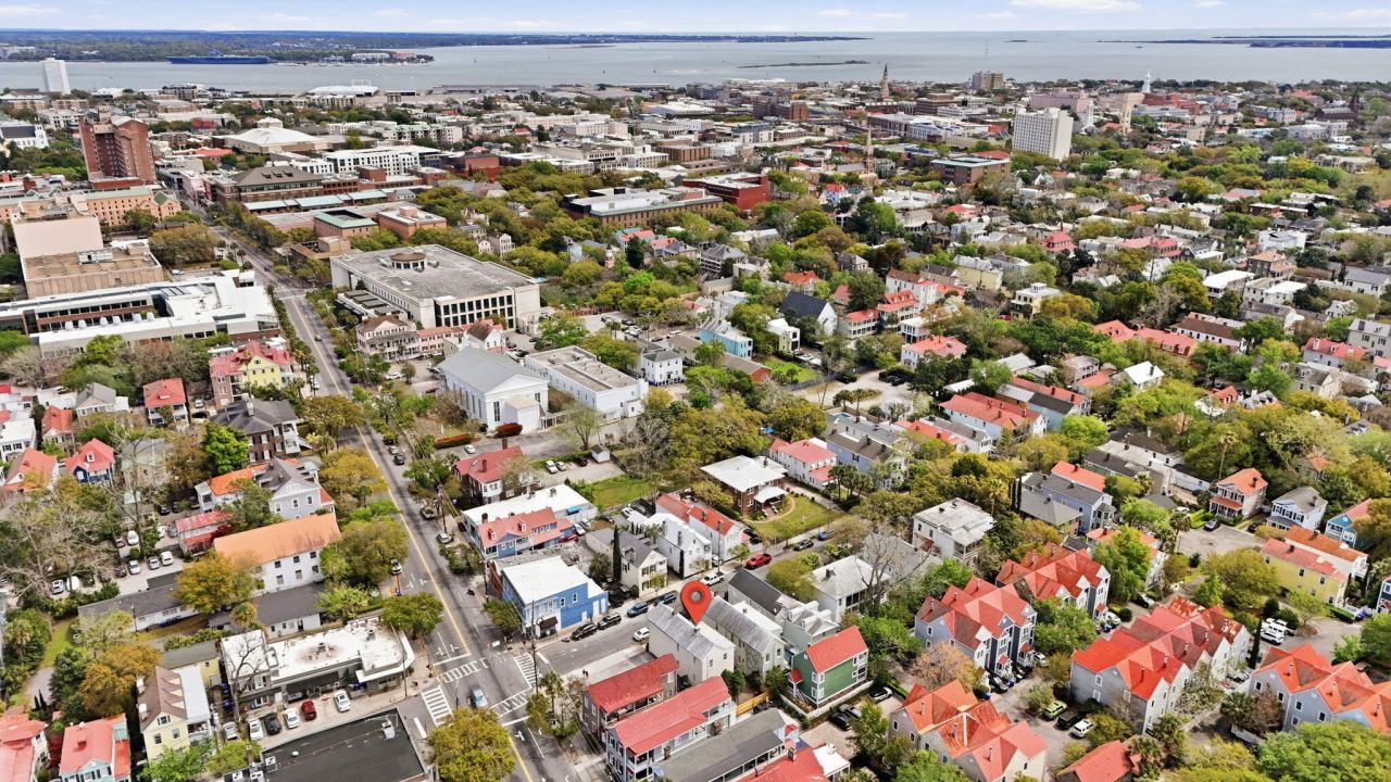 97 Smith Street Photo 31