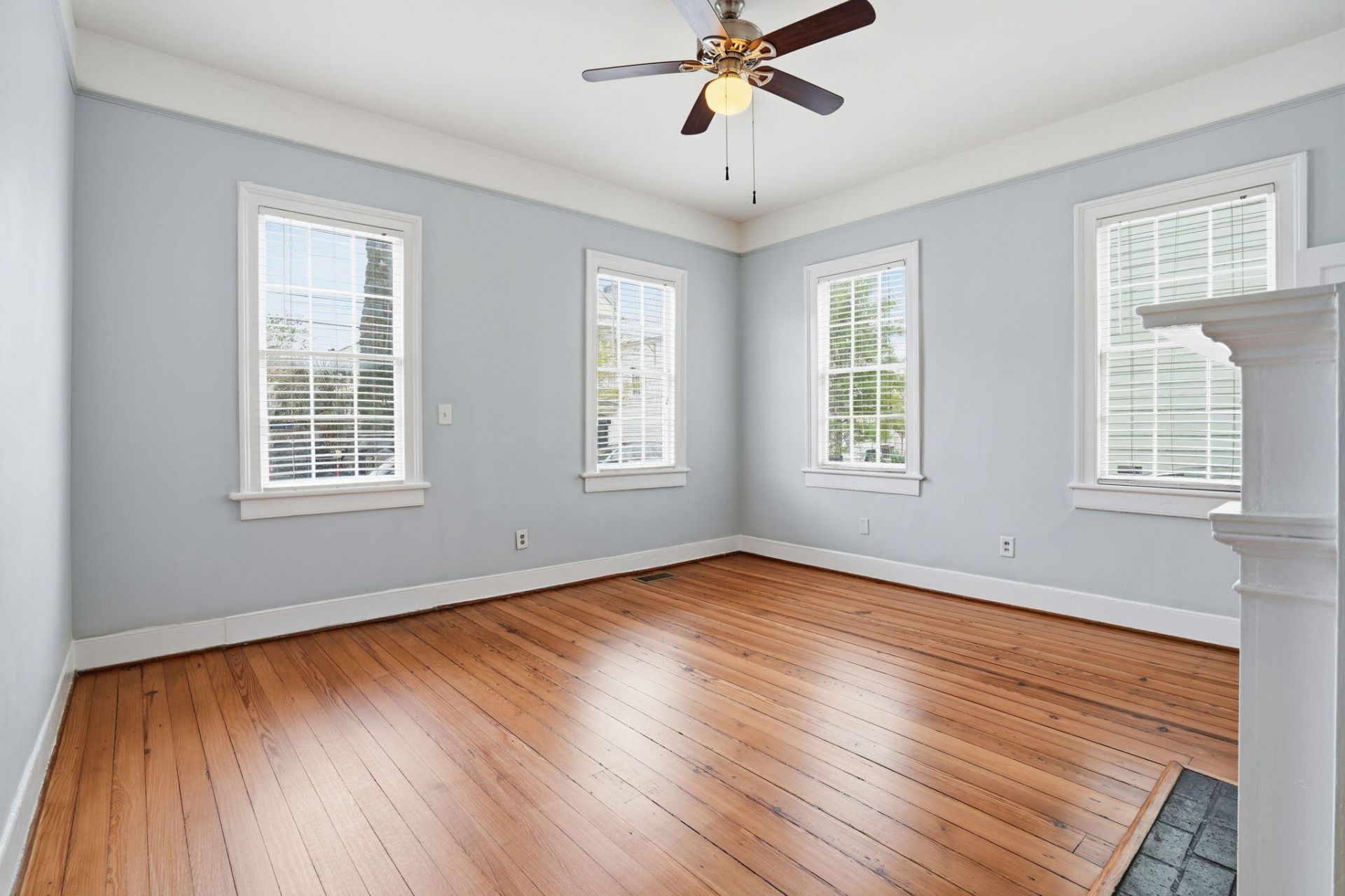 97 Smith Street Photo 5