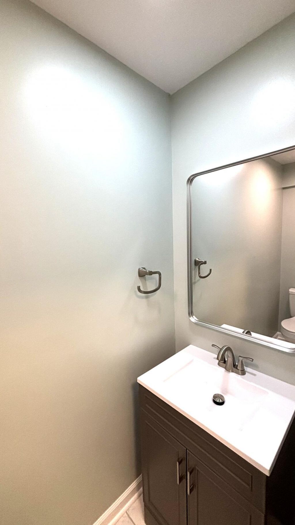 421 River Drive Photo 18