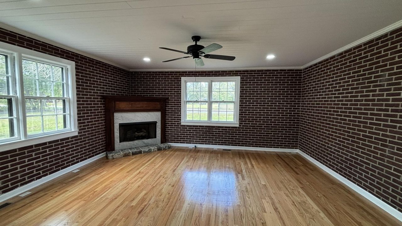 421 River Drive Photo 19