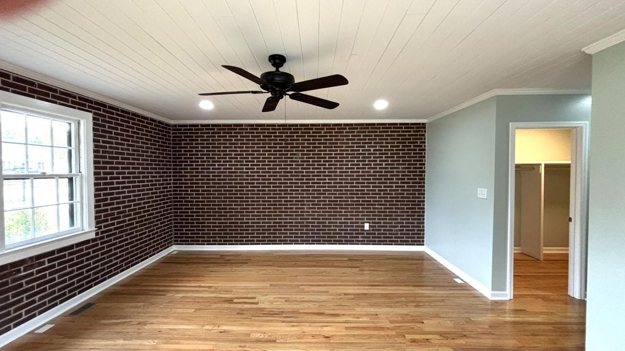 421 River Drive Photo 20