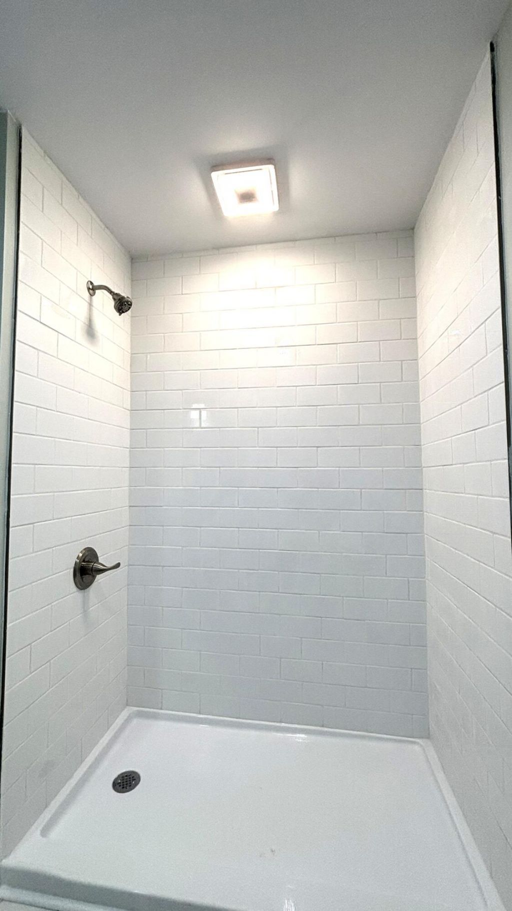 421 River Drive Photo 23