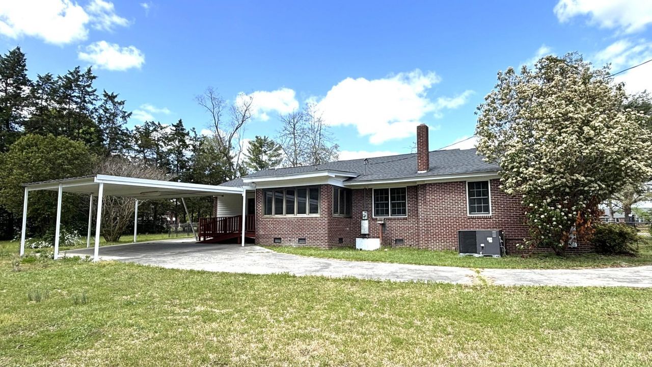 421 River Drive Photo 26