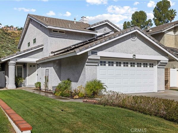28245 Stonington, Saugus, CA 91350