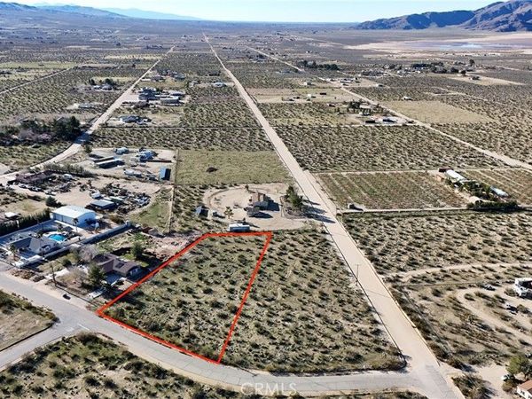 719 Sharon Avenue, Lucerne Valley, CA 92356