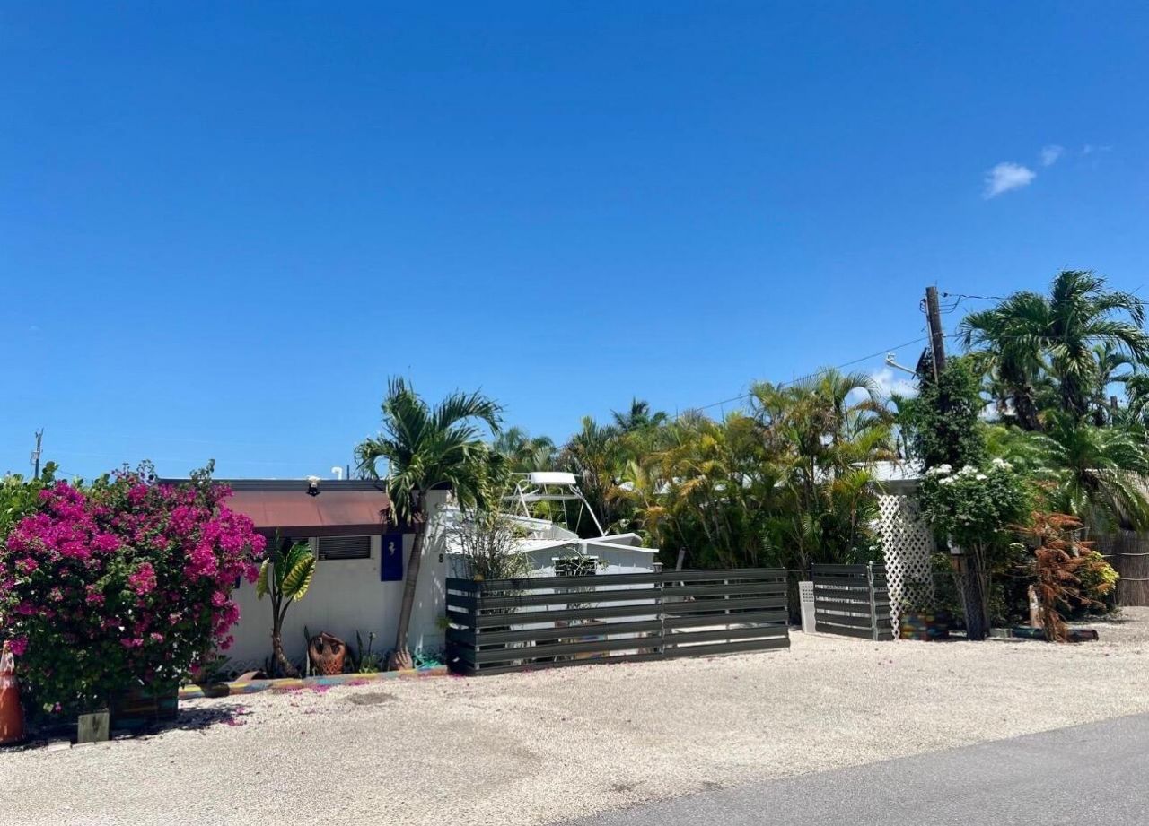 8 Grassy Road, Key Largo, FL 33037 Photo