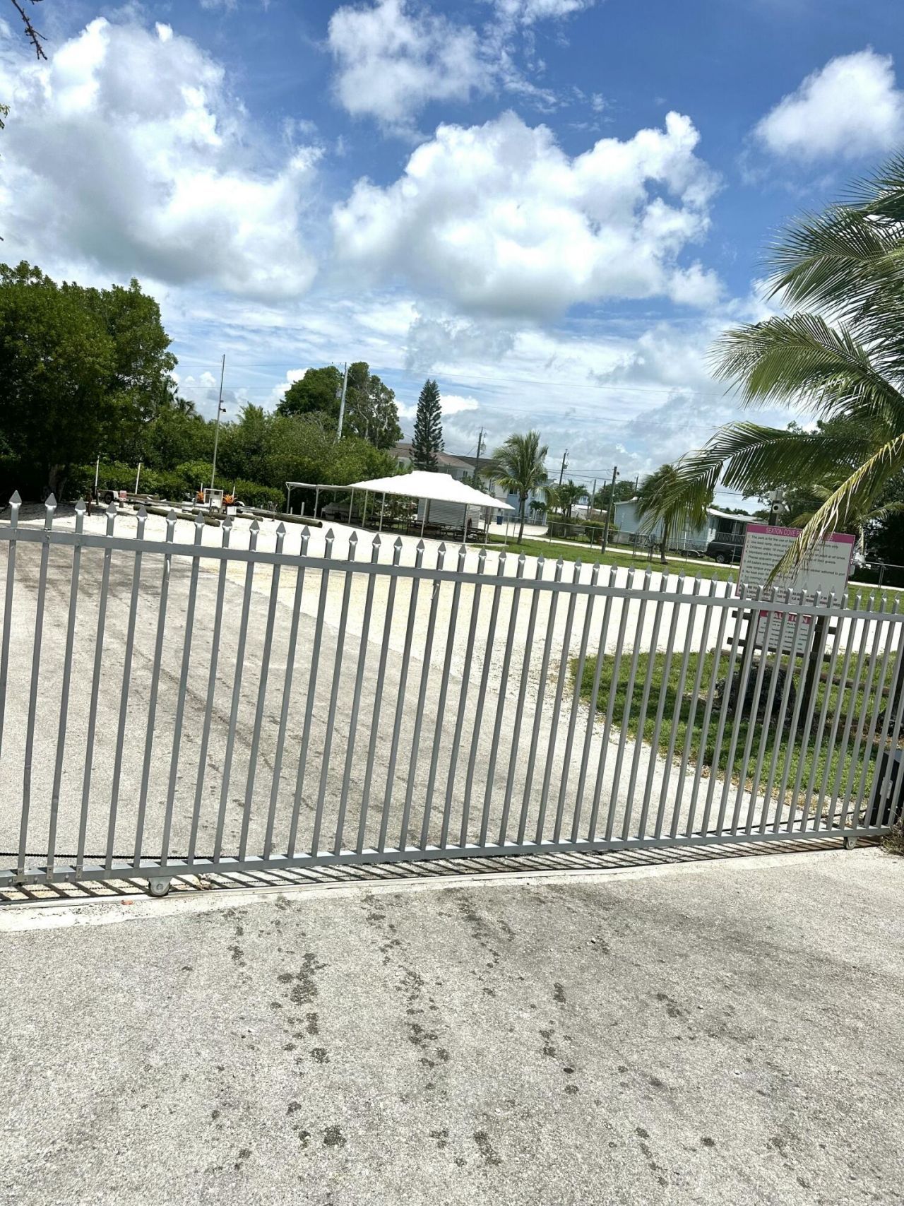 8 Grassy Road, Key Largo, FL 33037 Photo