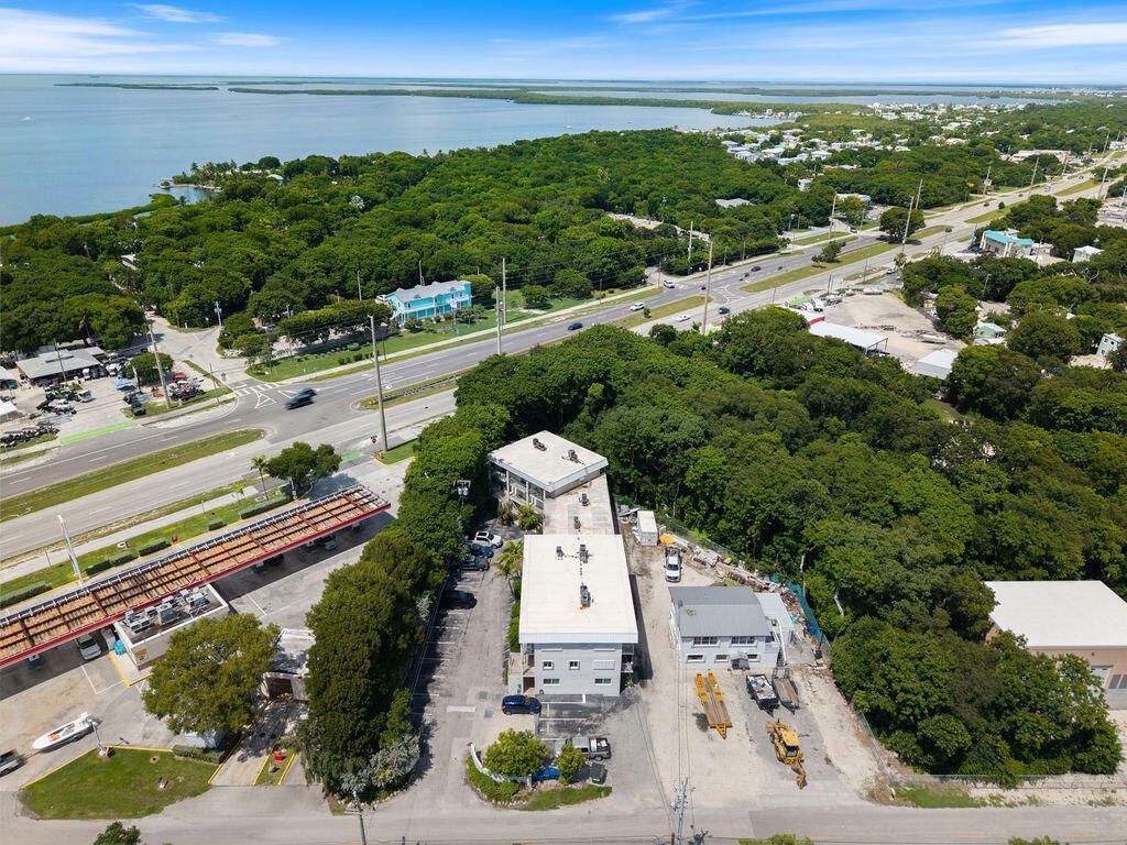 300 Ocean Drive, Unit APT 26, Key Largo, FL 33037 Photo
