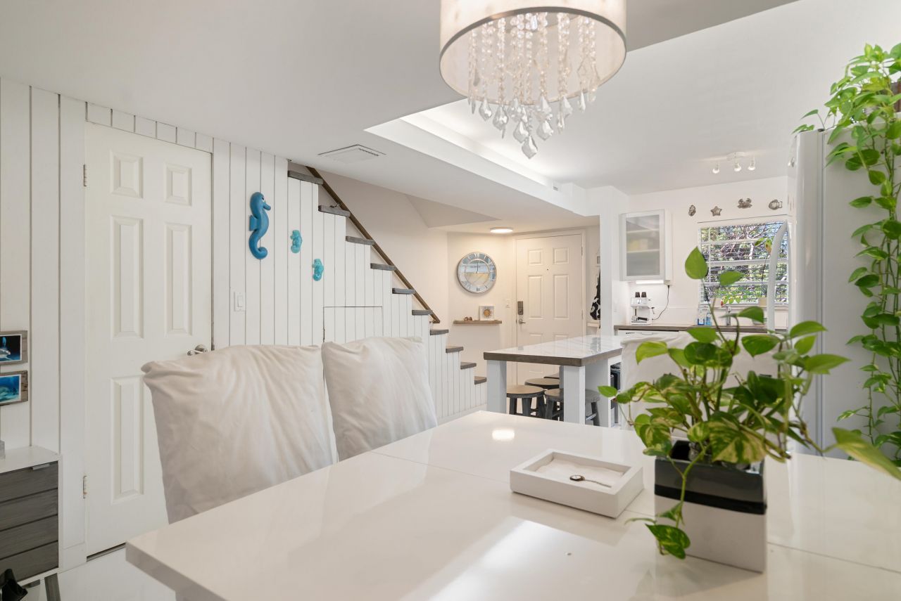 300 Ocean Drive, Unit APT 26, Key Largo, FL 33037 Photo